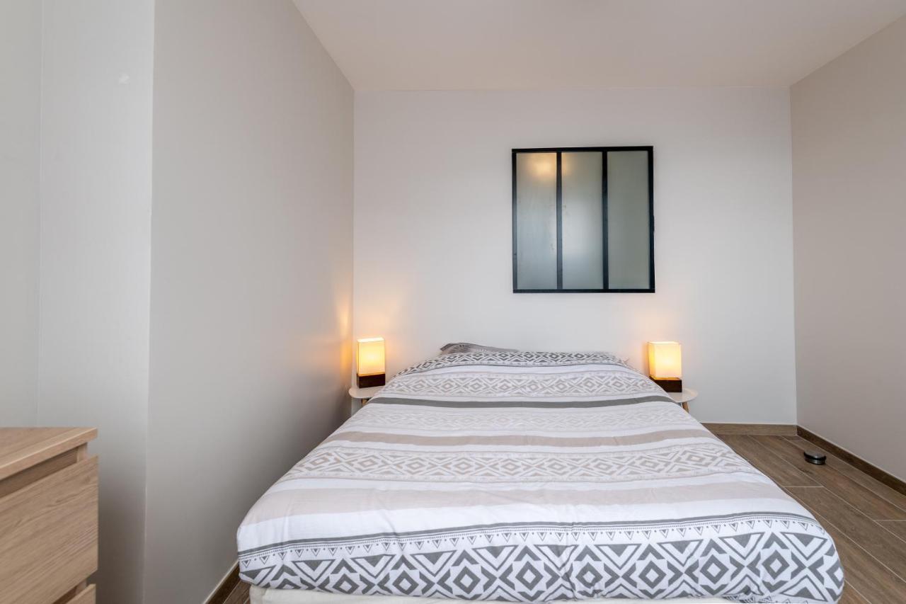 Appartement Lumineux Au Centre Du Village Saint-Felix  外观 照片