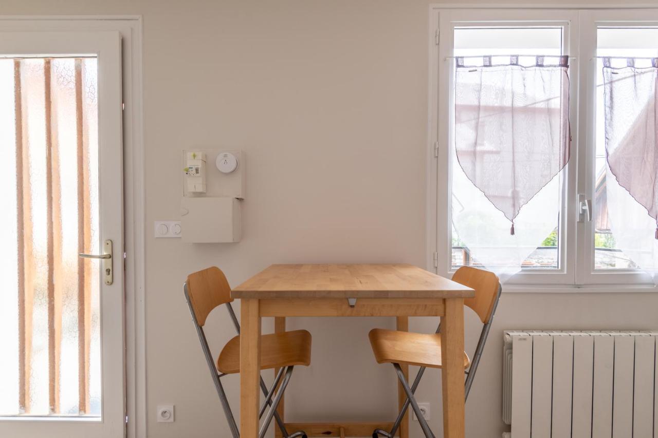 Appartement Lumineux Au Centre Du Village Saint-Felix  外观 照片