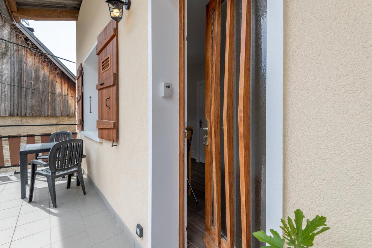 Appartement Lumineux Au Centre Du Village Saint-Felix  外观 照片